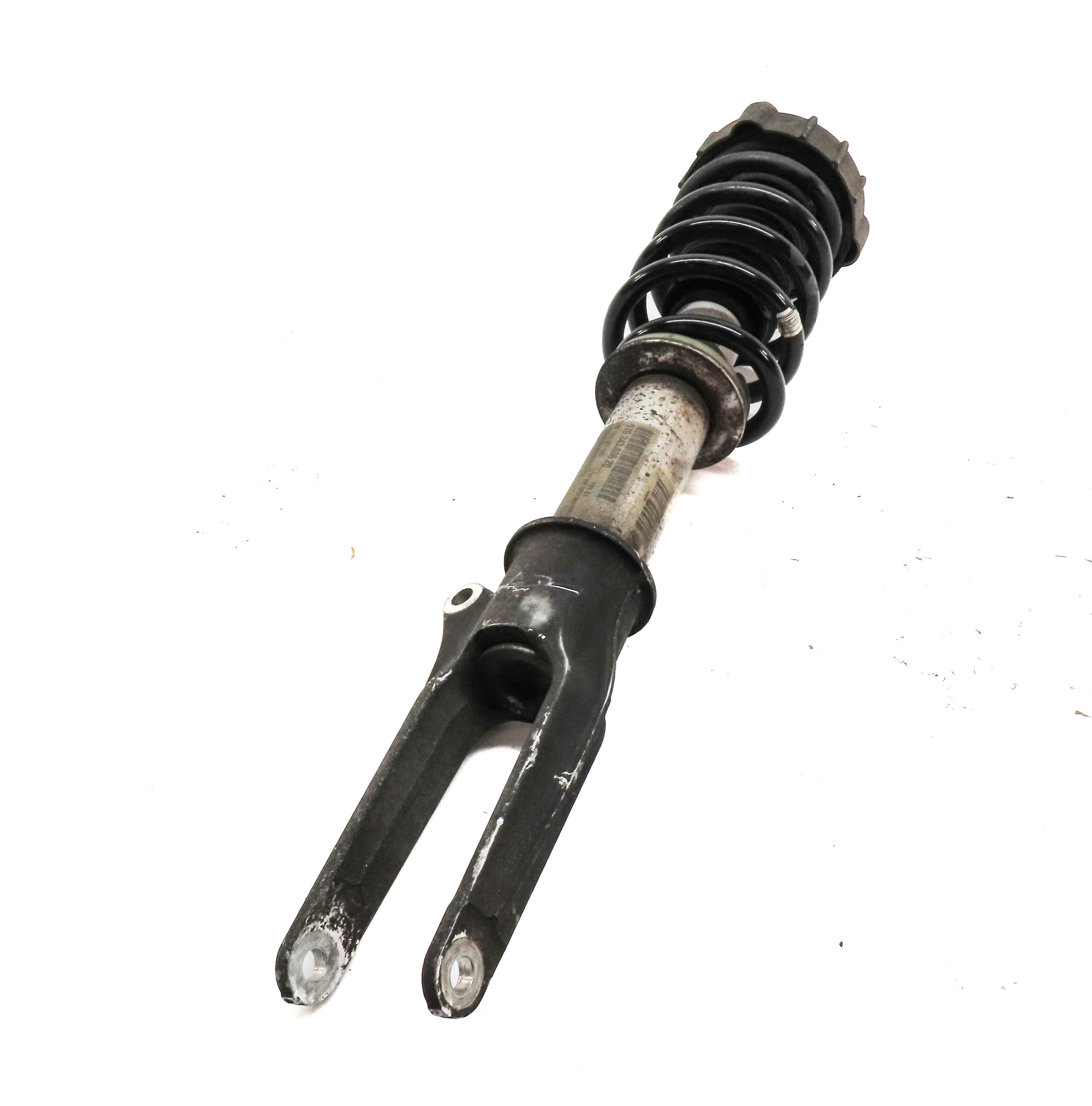 2010-2016 PORSCHE PANAMERA (970 G1) FRONT RIGHT PASSENGER SUSPENSION SHOCK STRUT — exact item pictured